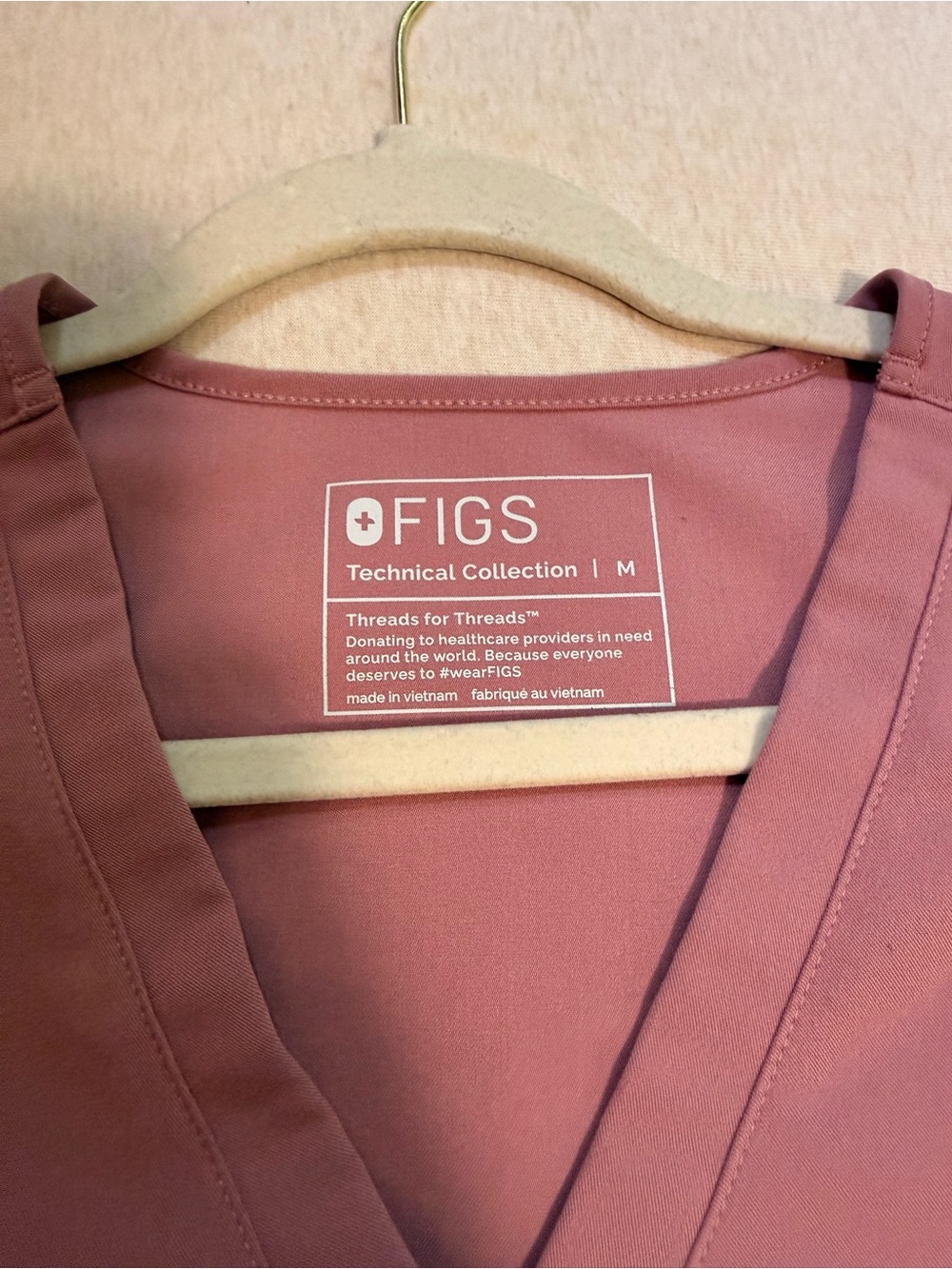 Figs Short Sleeve Scrub Tops & Pants Set - Teal, Coral, Mauve, Gray - Picture 4 of 9